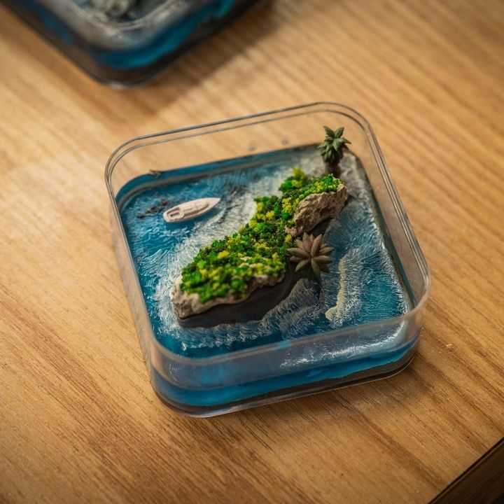 Handcrafted Micro-Island of Fa - Resin Art Ideas ulasan dan harga