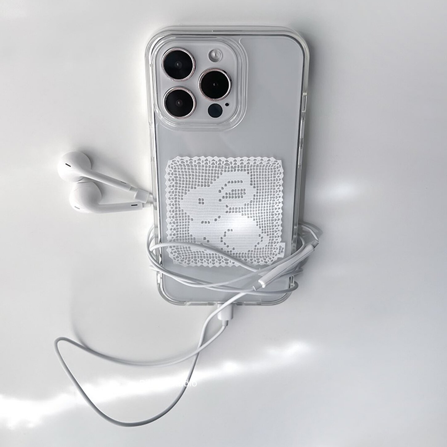 Korean Ins White Lace Pattern  - Resin Art Phone Case ulasan dan harga